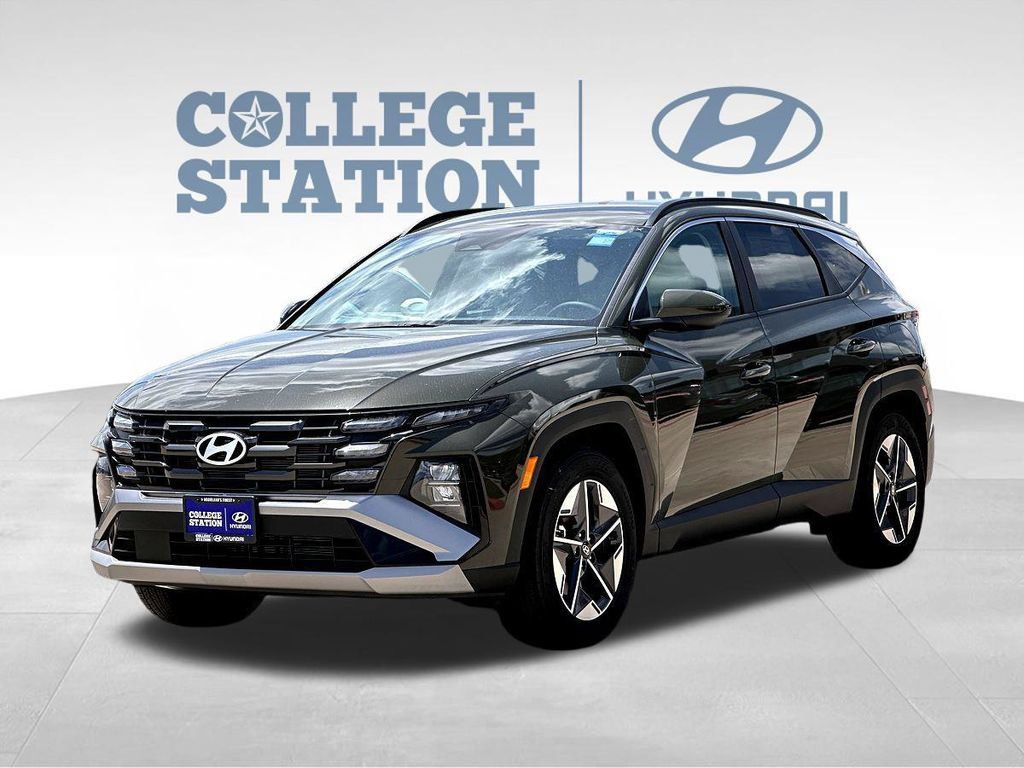 Used 2025 Hyundai Tucson SEL FWD image 4