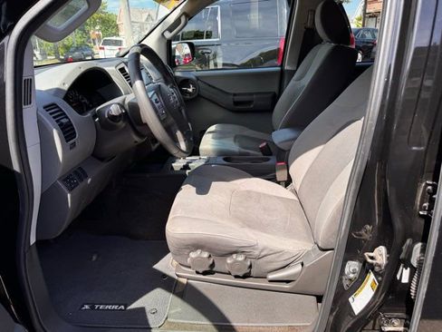 Used 2014 Nissan Xterra S w/ Value Package AWD/4WD image 9
