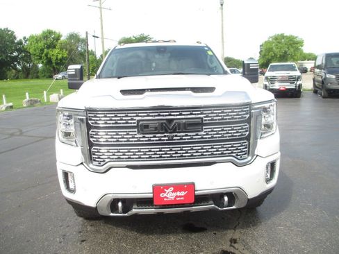 Used 2022 GMC Sierra 3500 Denali w/ Denali Ultimate Package AWD/4WD image 14