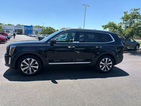 Used 2020 Kia Telluride S AWD/4WD image 13
