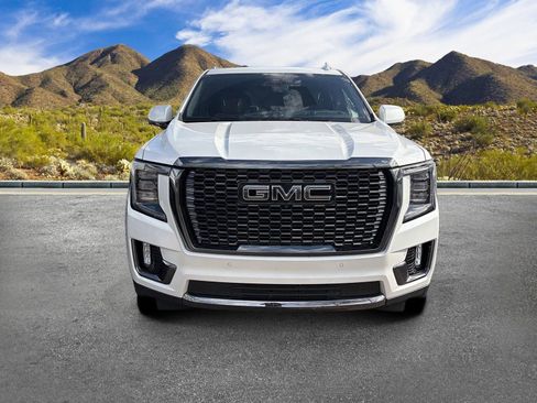 Certified 2024 GMC Yukon Denali Ultimate AWD/4WD image 7