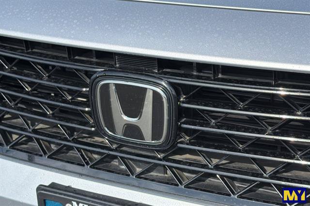 Used 2025 Honda Accord Sport image 33