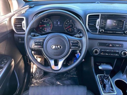 Used 2019 Kia Sportage LX image 16