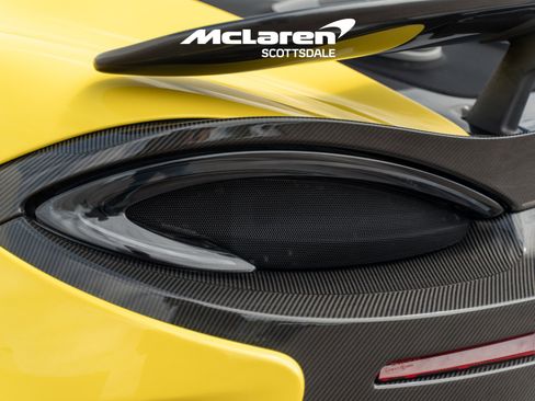 Used 2019 McLaren 600LT image 22