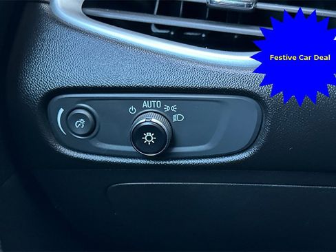 Used 2023 Chevrolet Malibu LT image 28