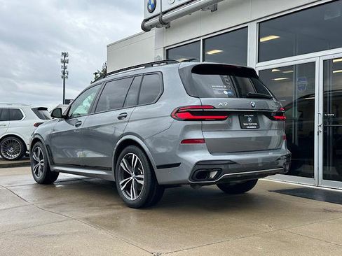 Certified 2024 BMW X7 xDrive40i w/ M Sport Package image 8