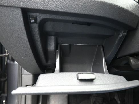 Used 2014 Volkswagen Passat 1.8T Wolfsburg Edition image 23