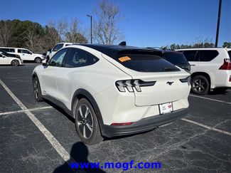 Used 2021 Ford Mustang Mach-E Select w/ Comfort/Appearance Package video 2