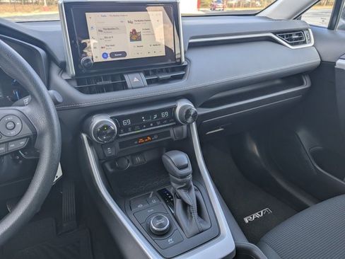 Used 2024 Toyota RAV4 LE image 24