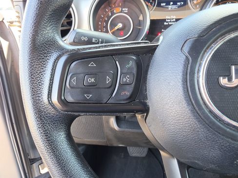 Used 2021 Jeep Wrangler Unlimited Sport AWD/4WD image 26