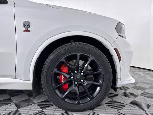 Used 2021 Dodge Durango SRT w/ Technology Group image 22