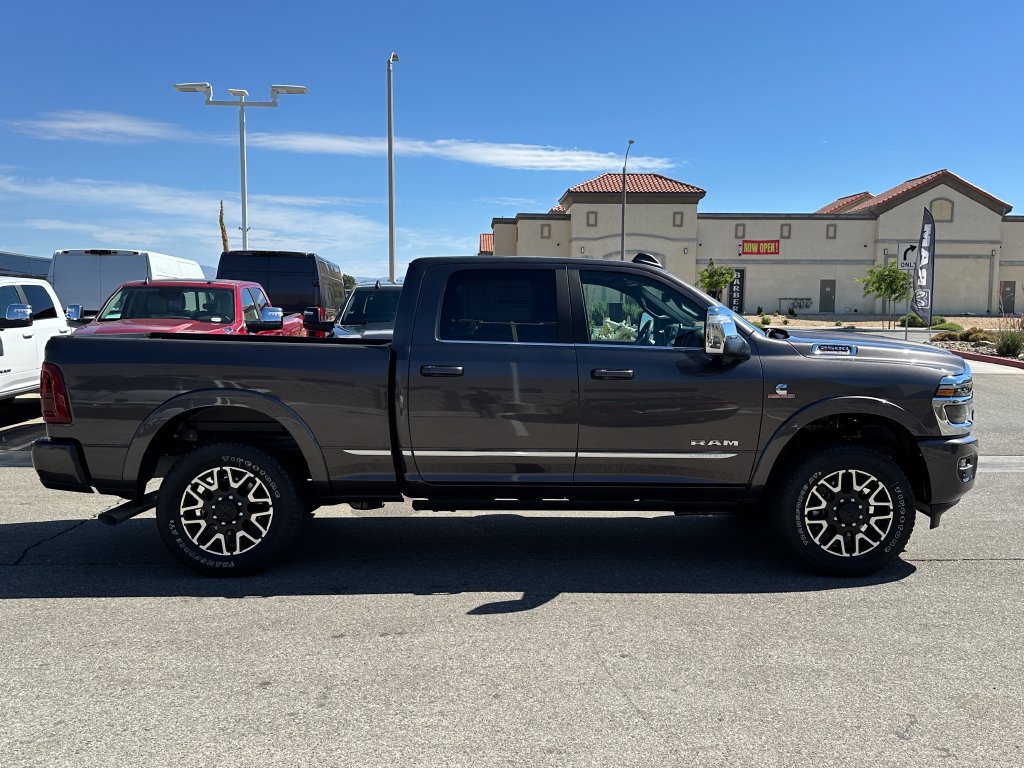 New 2026 RAM 2500 Limited AWD/4WD image 9
