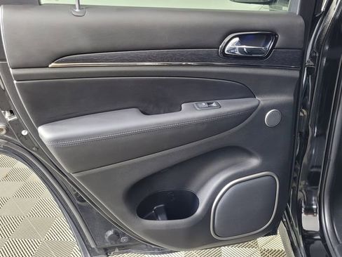 Used 2020 Jeep Grand Cherokee High Altitude image 32