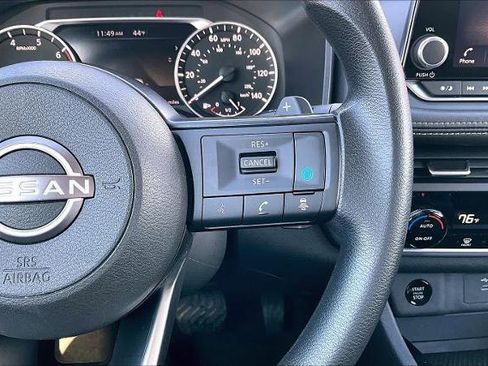 Certified 2024 Nissan Rogue SV image 24