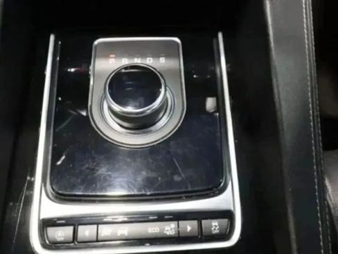 Used 2020 Jaguar F-PACE S AWD/4WD image 22