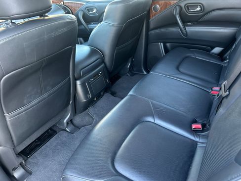 Used 2018 INFINITI QX80 2WD w/ Driver Assistance Package image 14