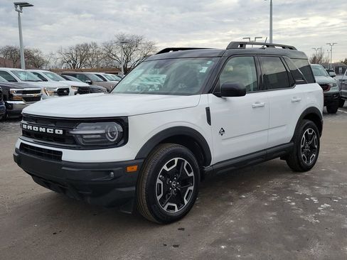 Certified 2024 Ford Bronco Sport Outer Banks w/ Tech Package image 8