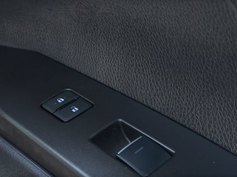 Used 2024 Toyota Camry XLE w/ Cold Weather Package FWD image 10