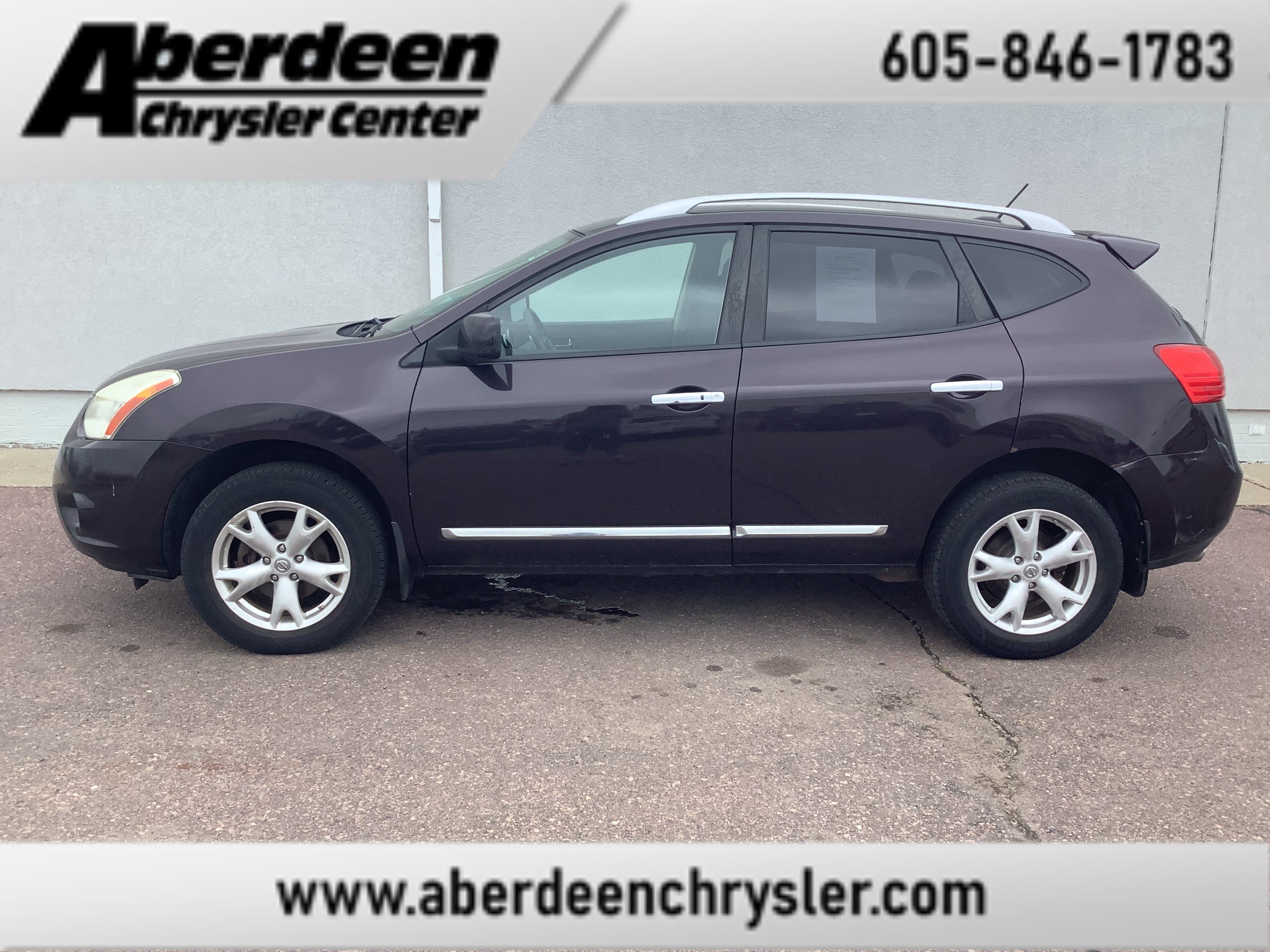 Used 2011 Nissan Rogue SV w/ Premium Pkg AWD/4WD image 1