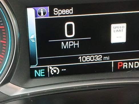 Used 2018 Chevrolet Traverse Premier w/ Redline Edition AWD/4WD image 15