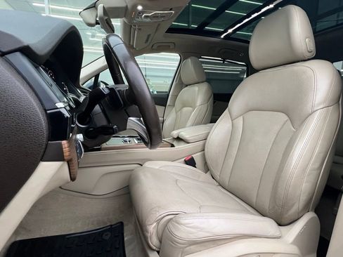 Used 2017 Audi Q7 3.0T Prestige image 17