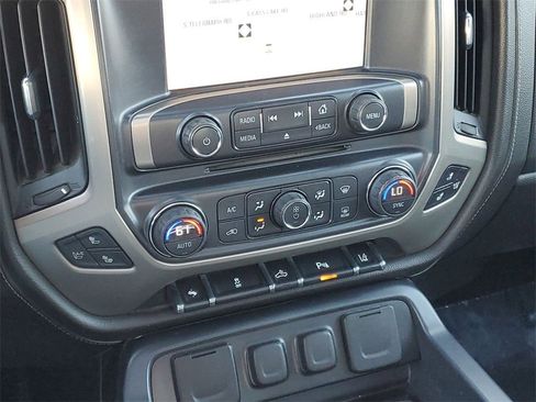 Used 2015 GMC Sierra 2500 Denali image 67