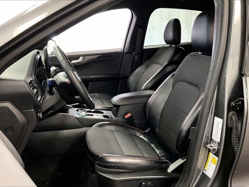 Certified 2023 Ford Escape ST-Line w/ Tech Pack #1 image 24