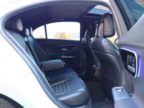 Used 2023 Mercedes-Benz C 300 Sedan image 18