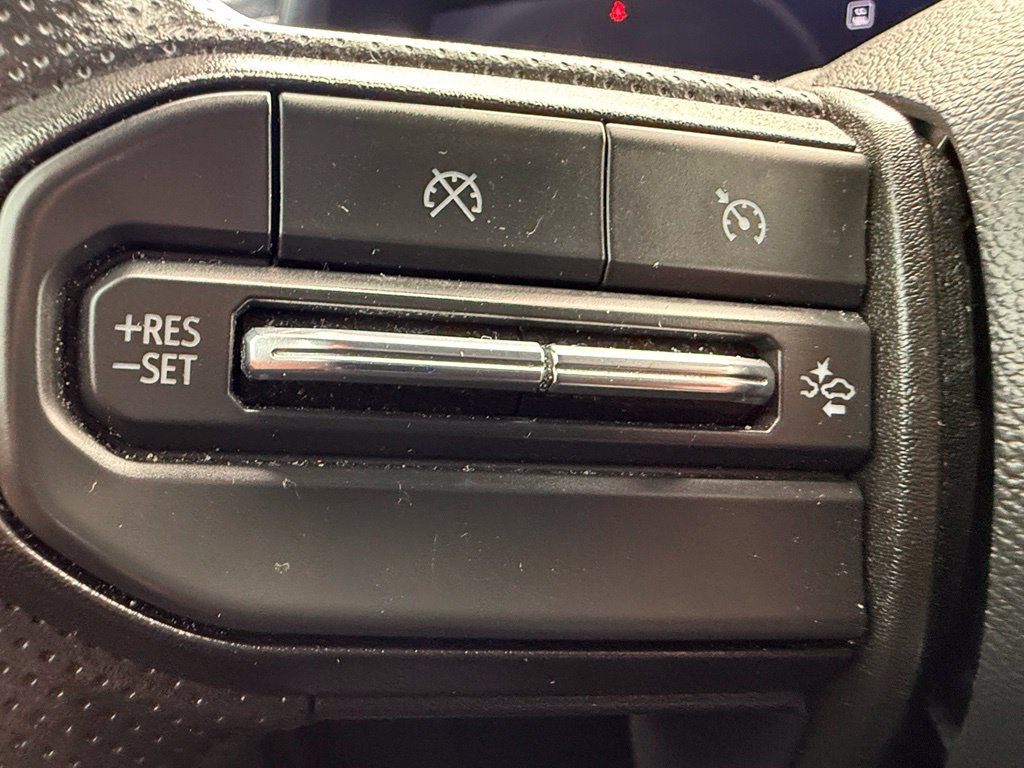 Used 2024 Chevrolet Colorado Trail Boss AWD/4WD image 39