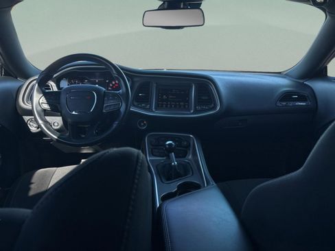 Used 2020 Dodge Challenger R/T w/ Blacktop Package image 9