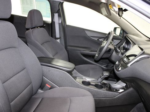 Used 2023 Chevrolet Malibu LT FWD image 29