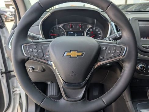 Used 2023 Chevrolet Equinox LT image 12