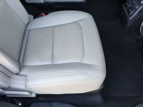 Used 2019 Ford Explorer Limited FWD image 21