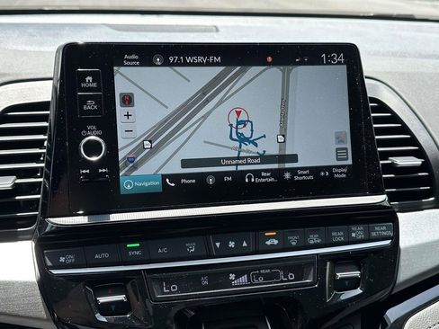 New 2026 Honda Odyssey Touring image 23