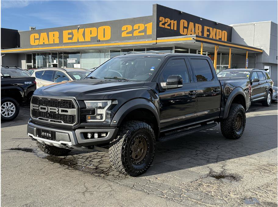 Used 2018 Ford F150 Raptor w/ Equipment Group 802A Luxury AWD/4WD image 1