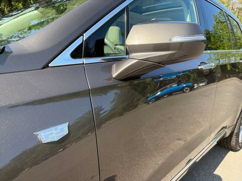 Used 2020 Cadillac XT6 Premium Luxury FWD image 24