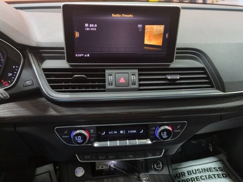 Used 2020 Audi Q5 2.0T Premium Plus w/ Premium Plus Package AWD/4WD image 26