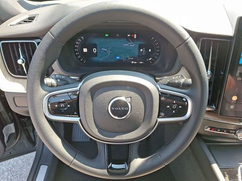 New 2026 Volvo XC60 B5 Core w/ Protection Package Premier image 15