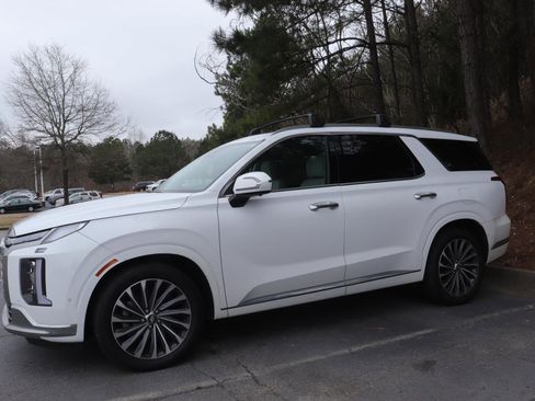 Used 2025 Hyundai Palisade Calligraphy image 4