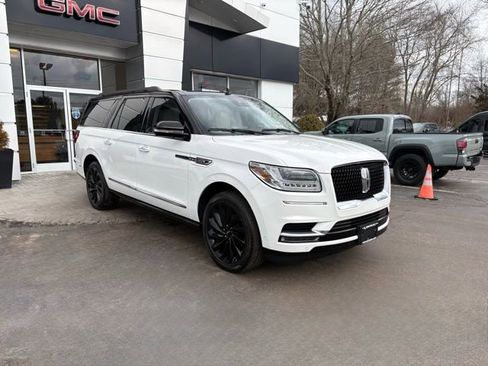 Used 2021 Lincoln Navigator L Black Label w/ Special Edition Package image 11