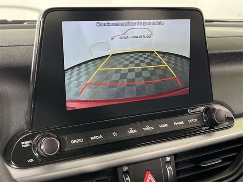 Certified 2021 Kia Forte LXS image 17