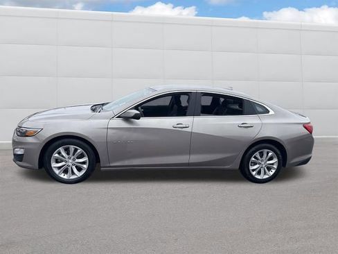 Used 2023 Chevrolet Malibu LT image 2