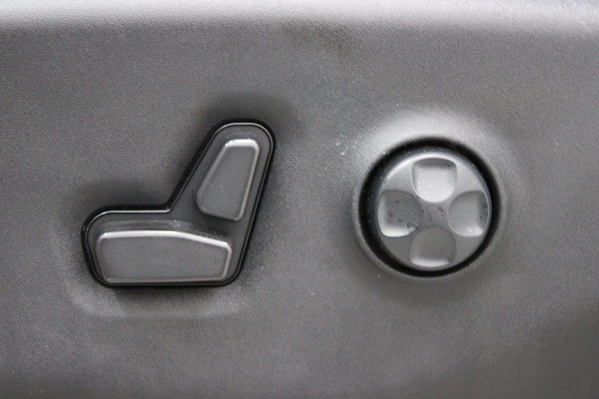 Used 2022 Chrysler Pacifica Touring-L FWD image 19