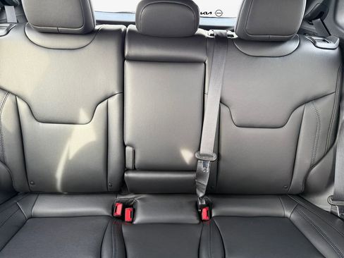 New 2026 Jeep Compass Limited image 16