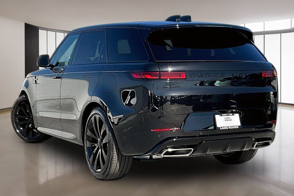 New 2026 Land Rover Range Rover Sport Dynamic SE AWD/4WD image 3