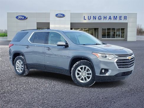 Used 2019 Chevrolet Traverse LT image 1