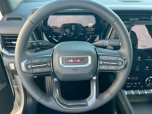 New 2026 GMC Terrain AT4 w/ Convenience Package III image 7