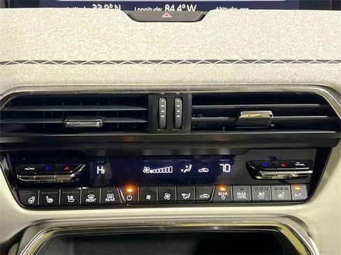 Used 2025 MAZDA CX-90 3.3 Turbo S w/ Premium Plus image 16