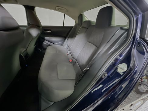 Used 2020 Toyota Corolla LE FWD image 27