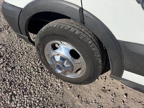 Used 2019 Ford Transit 350 XLT image 10